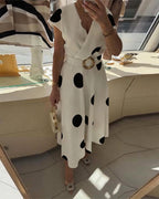 Kaelum™ | Vestido midi para mujer con lunares y escote en V