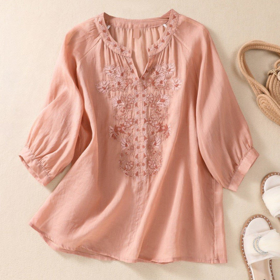 Ivelis™ | Blusa bordada con escote abierto