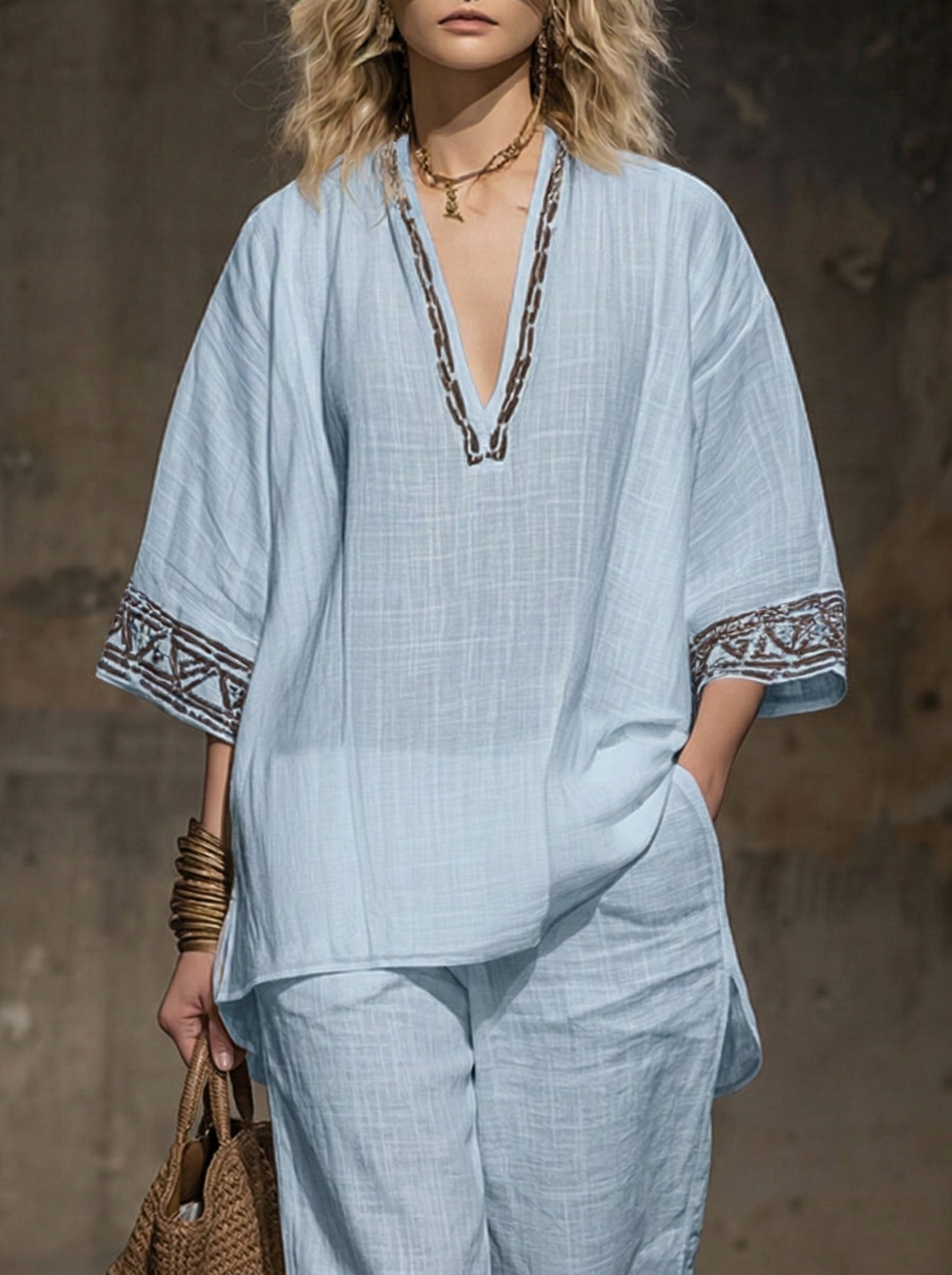 Vana™ | Conjunto de camiseta de manga corta y pantalones cortos de algodón y lino blancos con bordados de estilo bohemio