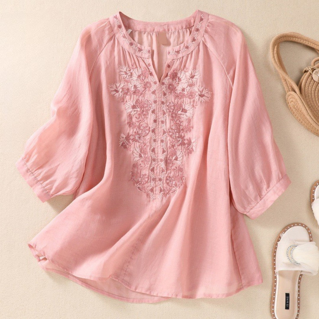 Ivelis™ | Blusa bordada con escote abierto