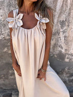 Xael™ | Vestido de mujer de color liso con detalles florales y cuello en U 🌸