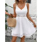 Iryna™ | Minivestido de lunares para mujer con tirantes de encaje y abertura en la cintura 👗