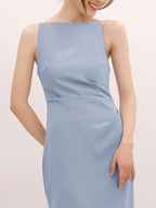 Kaelix™ | Vestido midi con cuello barco