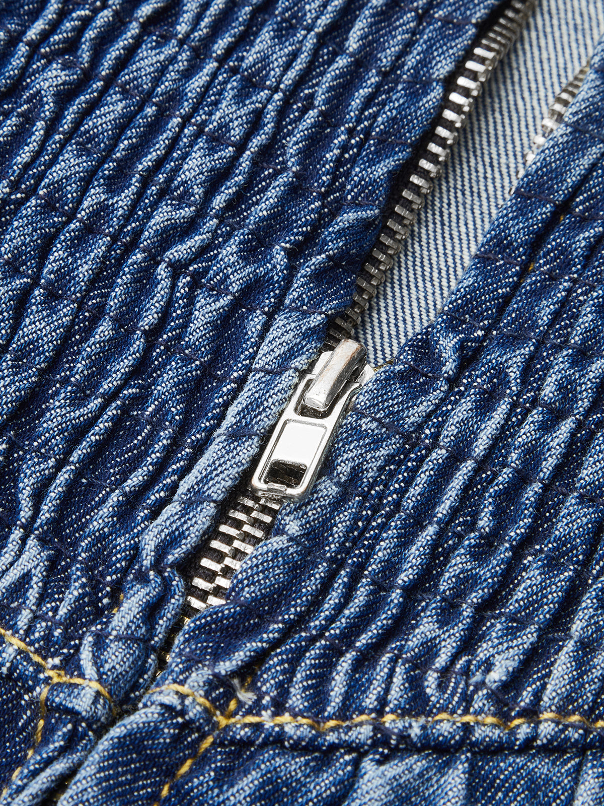 Xylos™ | Vestido midi de denim con cuello cuadrado y lazo delantero