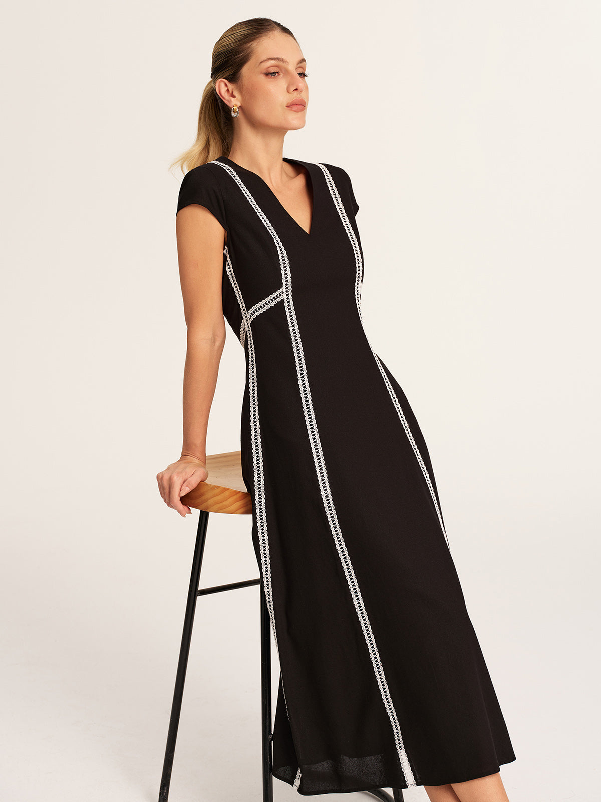 Lace Inset V-Neck Cotton Linen Midi Dress