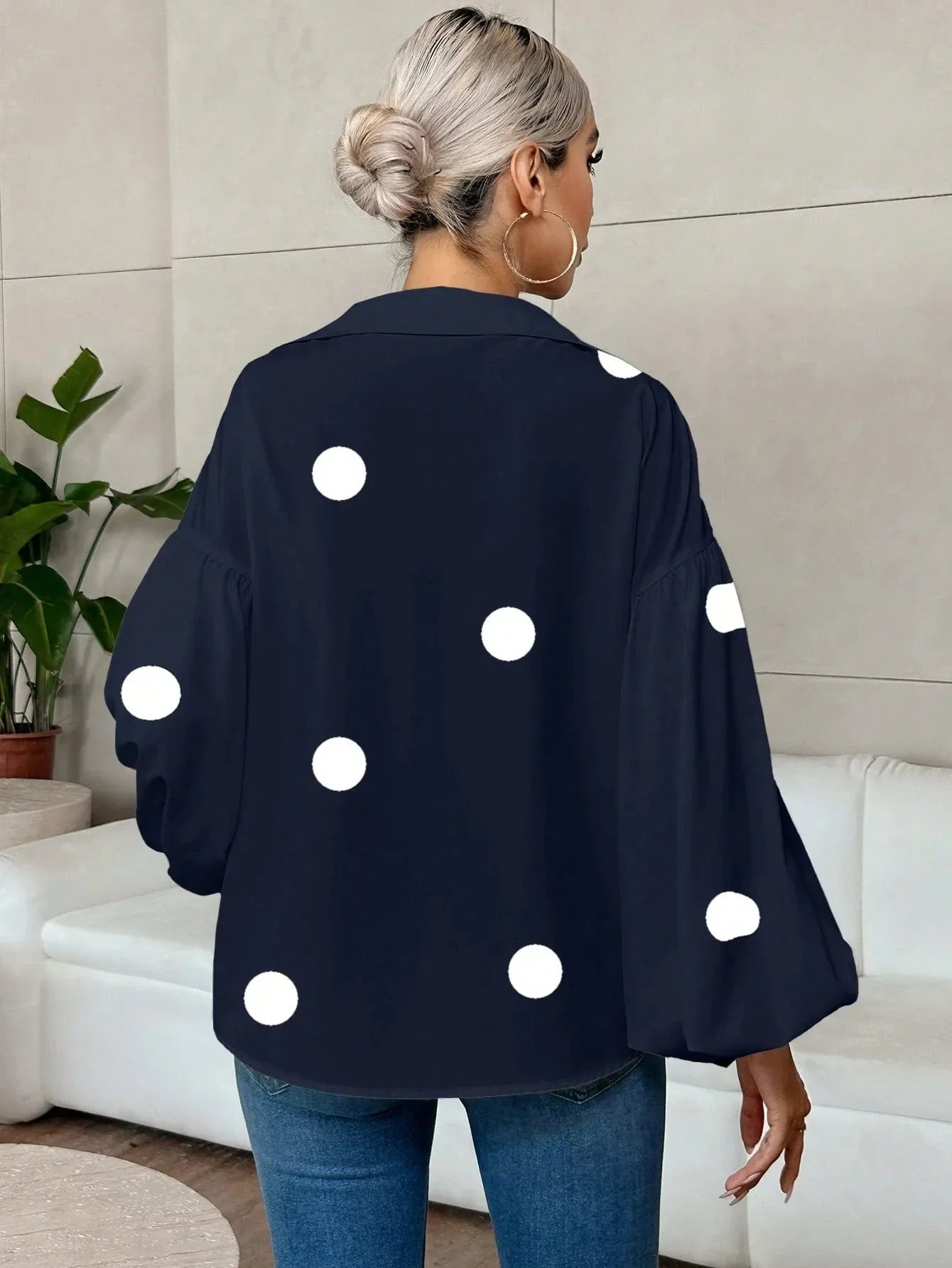 Kale™ | Blusa bohemia de mujer con lunares azul marino