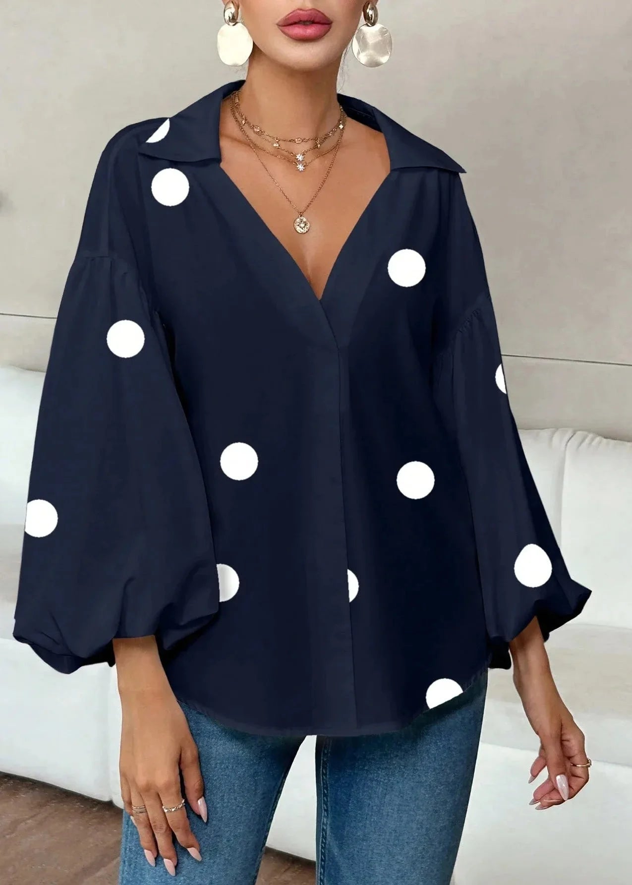 Kale™ | Blusa bohemia de mujer con lunares azul marino