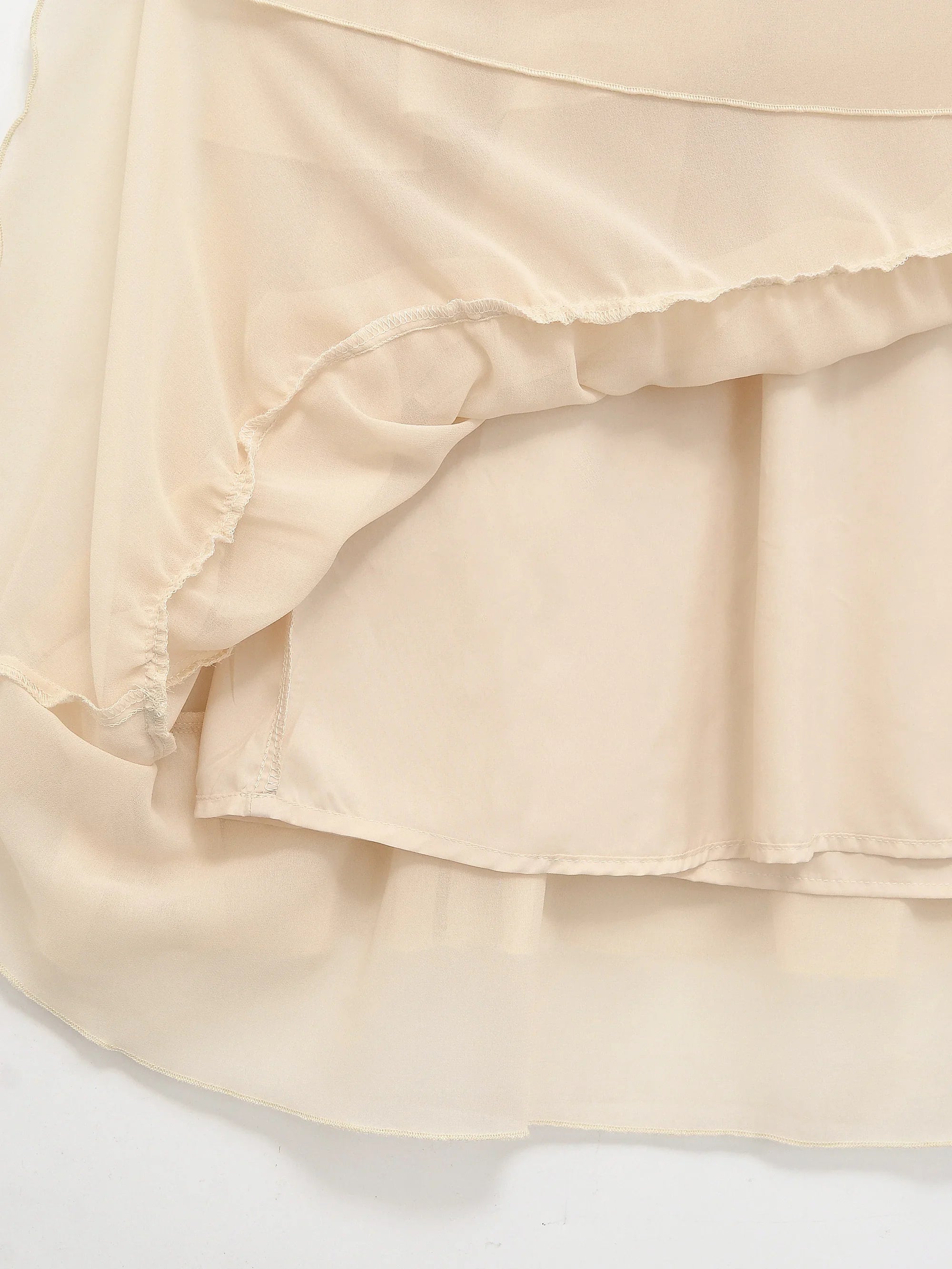 Robe Beige à Volants