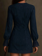 Renata™ | Vestido Corto de Encaje y Ante
