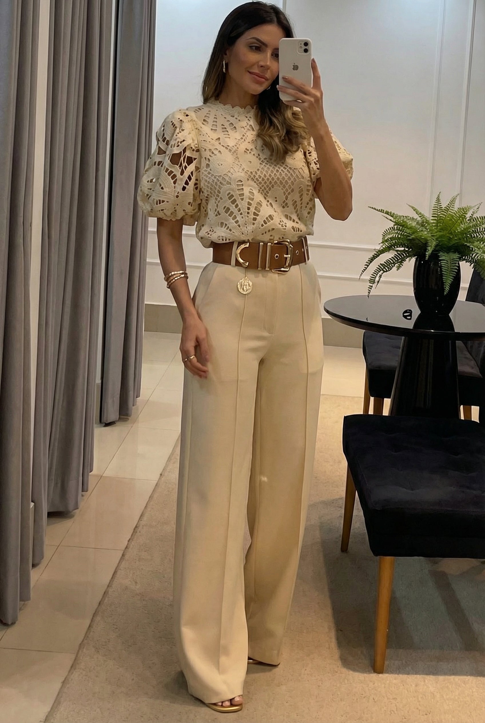 Sireva™ | Conjunto Elegante de Blusa y Pantalón con Caída Fluida