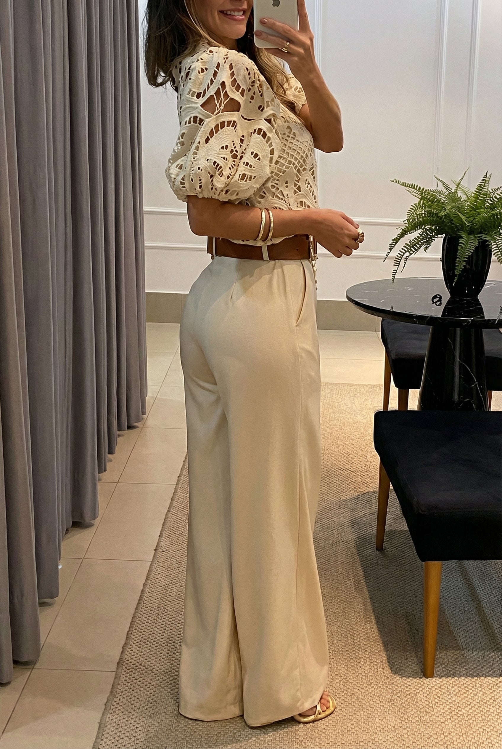 Sireva™ | Conjunto Elegante de Blusa y Pantalón con Caída Fluida