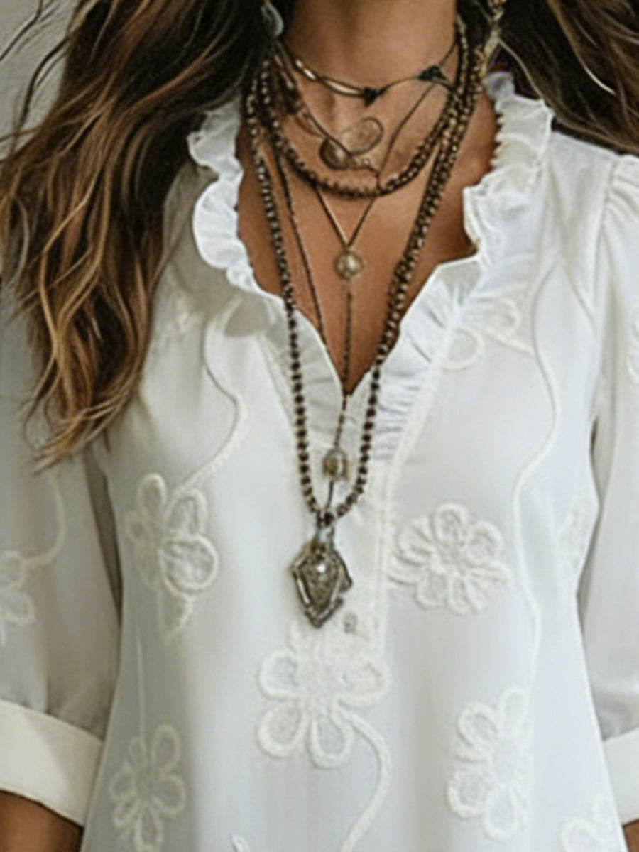 Lilou | Vestido trapecio de estilo retro con flores y cuello con volantes