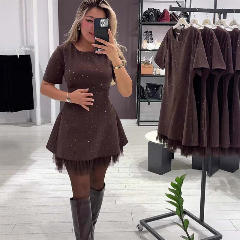 Rovienna™  | Vestido corto con encaje y brillo sofisticado